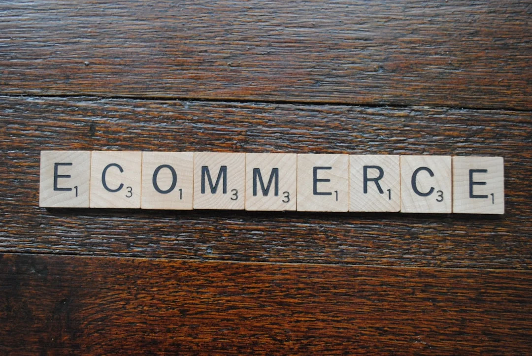 Close-up of a camera placed on brown paper with Social Media Marketing text, emphasizing digital marketing themes.
